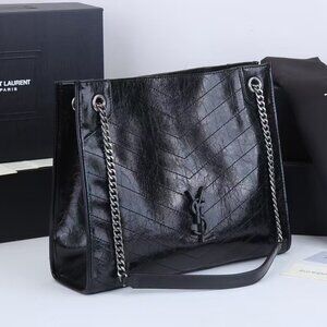 ✨✨Yves Saint Laurent Black Shoulder Bag